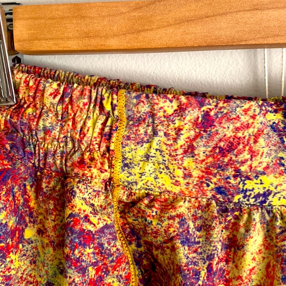 Lululemon Hotty Hot Short Seawheeze 2019 Size 4 shorts 2.5” regular - Picture 4 of 10